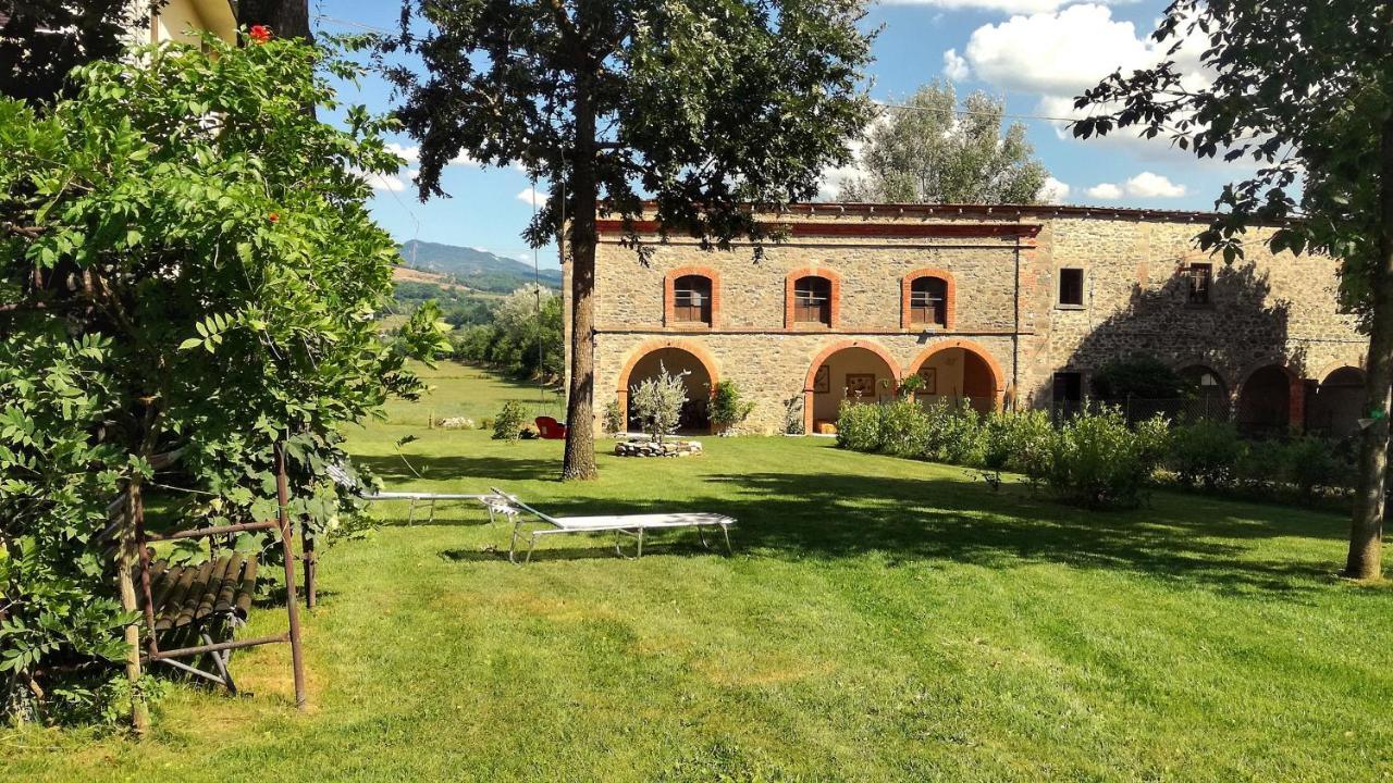 Agriturismo Casa Agricola Rossi Appartamenti In Casentino Сочи Экстерьер фото